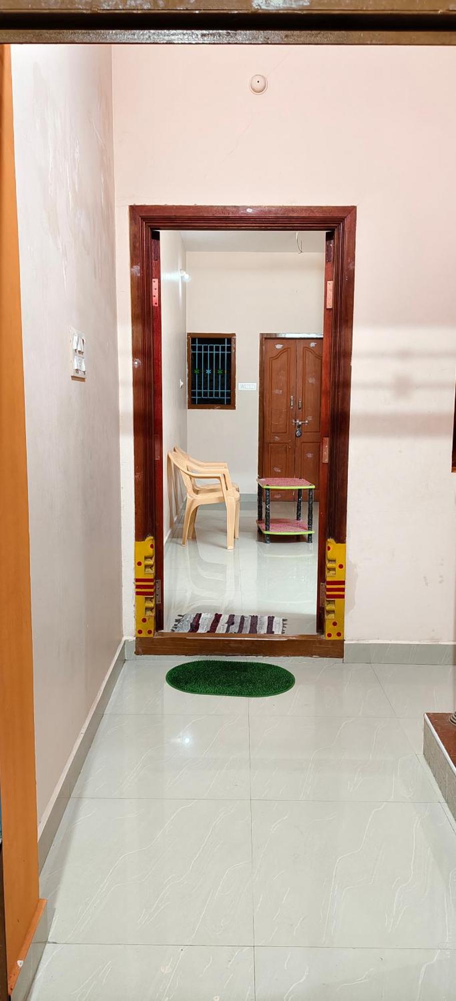 Sri Annai Home Stay I Tiruvannámalaj Kültér fotó